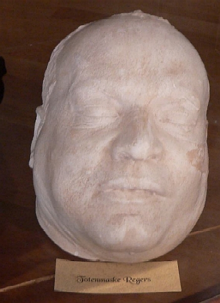 The death-mask by Carl Seffner in Weiden (courtesy of Alberth Pöllath, Eschborn)