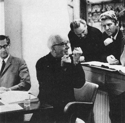 Eugen Jochum comments on his intents, during rehearsing  Beethoven IX in 1967