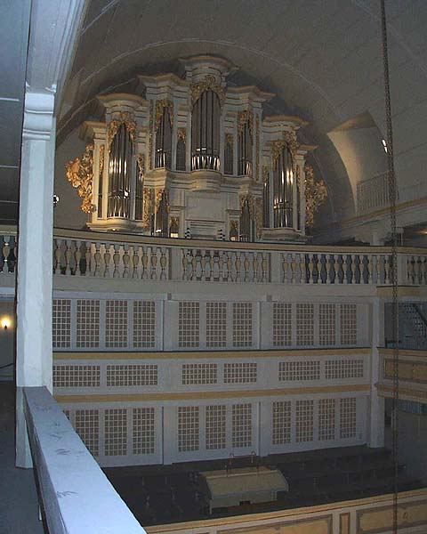 Arnstadt, Bonifaciuskirche: detailed view of the organ, newest situation