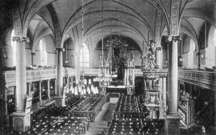 Inneres der Haberberger Kirche